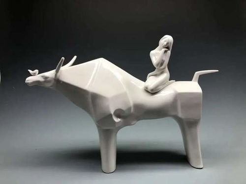 匠心獨運，銀輝閃耀——記王冬燕榮獲福建省工藝美術(shù)精品“爭艷杯”大賽銀獎